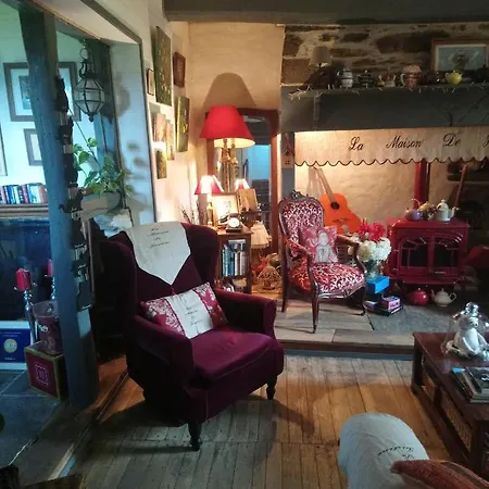 La Maison De Justine Cassaniouze