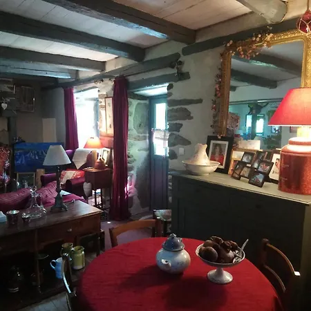 La Maison De Justine Couette-café